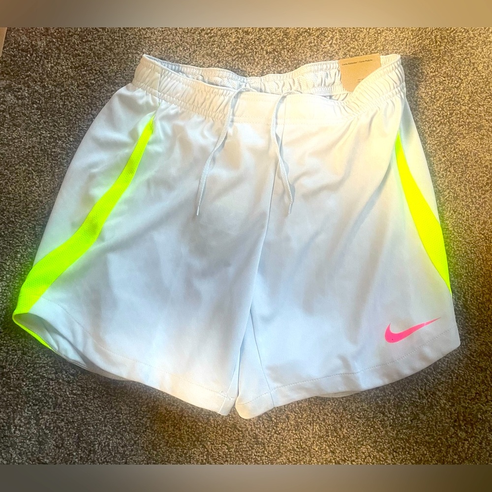 NWT Nike Women’s Shorts Small Running Shorts